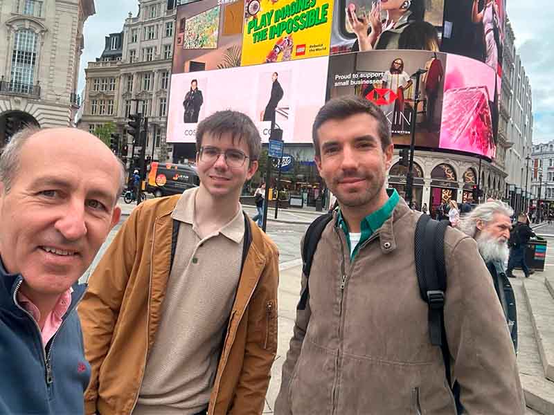 Upango viaja a las oficinas de Shopify en Londres